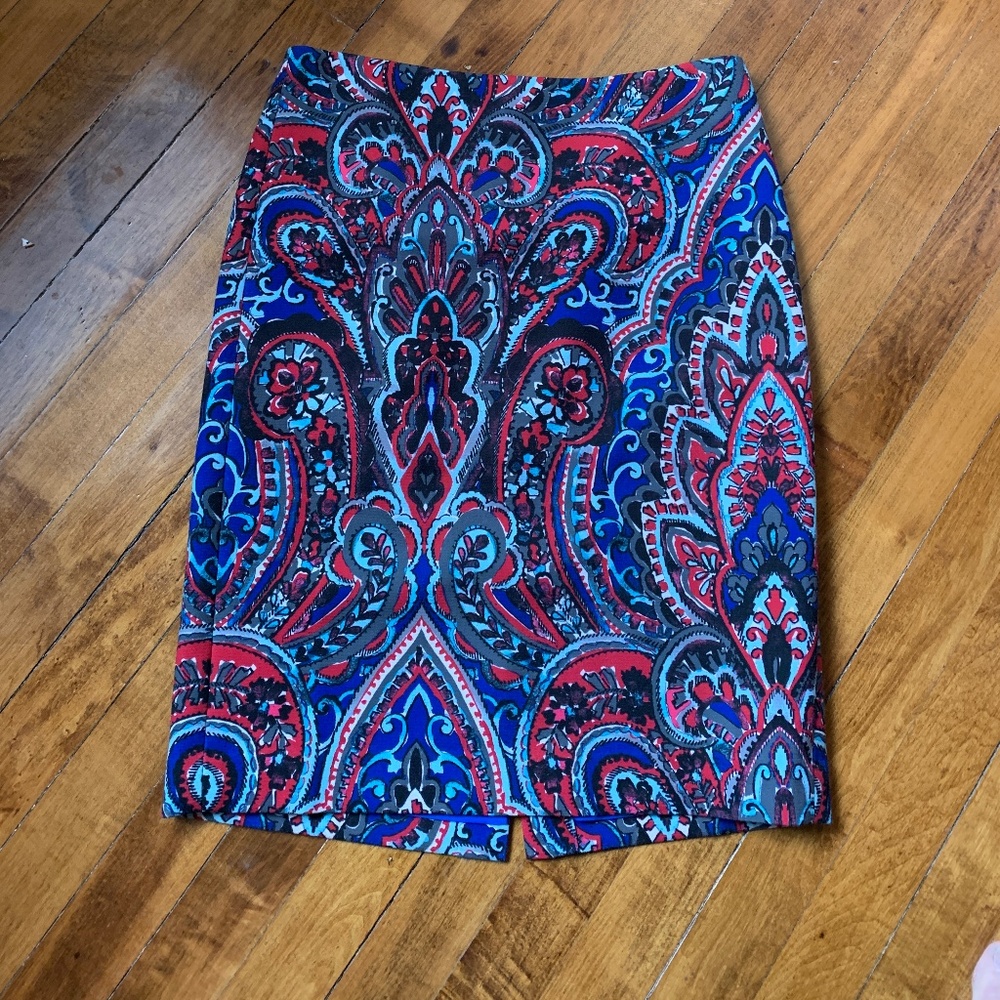 Talbots fully lined paisley‎ pencil skirt. Never worn!!!!!